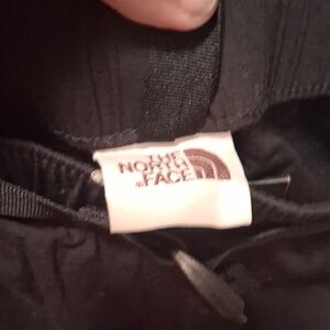 The North Face Classic Black Hiking Cargo Shorts S